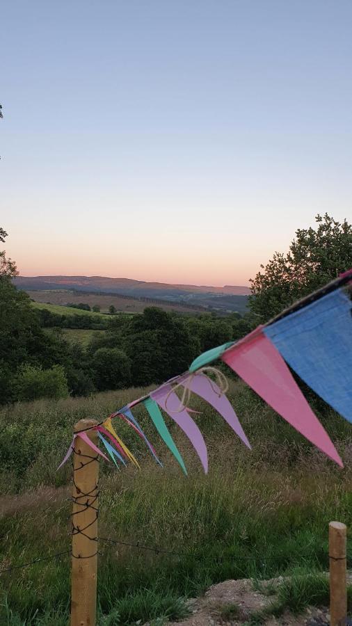 Hotel Calon Y Goedwig Glamping Llandovery Exterior foto